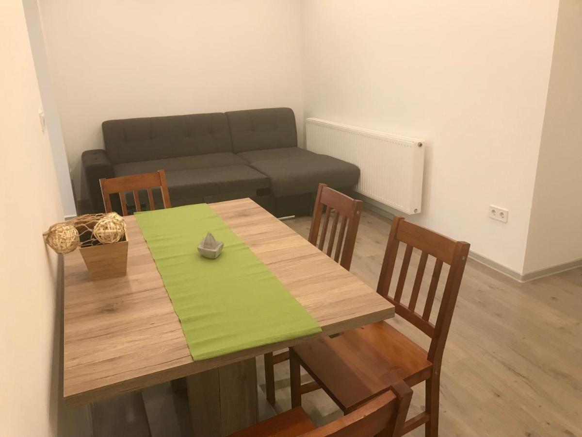 Апартаменты Magnolia Apartman Шиофок Экстерьер фото